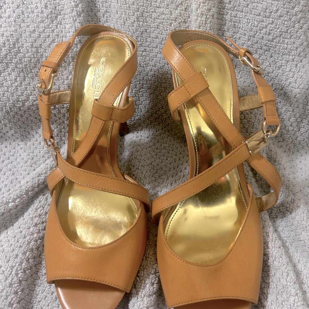 Coach Shoes | Women’s Coach Sling Back Pumps Size 9B Color Tan